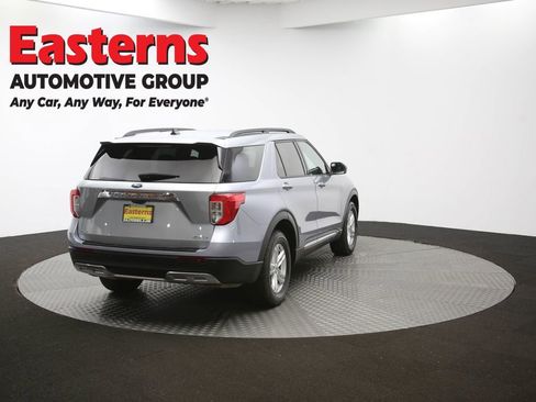 Used 2023 Ford Explorer XLT w/ Equipment Group 202A image 40