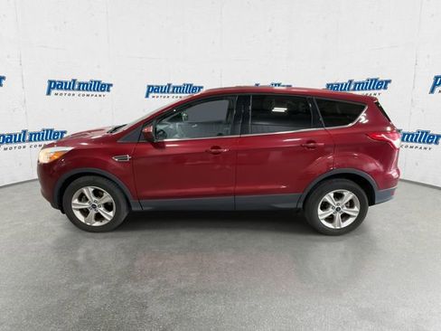Used 2016 Ford Escape SE FWD image 7