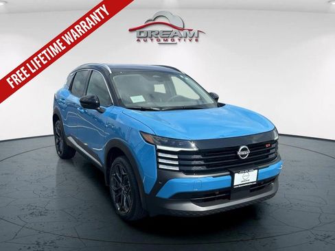 New 2026 Nissan Kicks SR w/ SR Premium Package FWD image 1