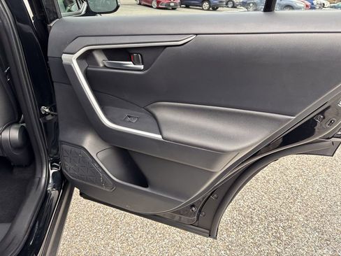 Certified 2022 Toyota RAV4 SE image 45
