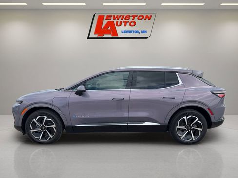 Certified 2025 Chevrolet Equinox EV LT w/ Convenience Package AWD/4WD image 2