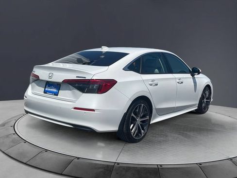 Certified 2024 Honda Civic Touring image 5