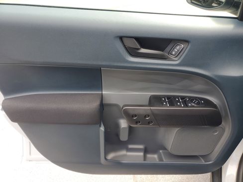 Used 2025 Ford Maverick XL image 17