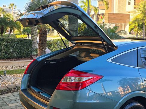 Used 2014 Honda Crosstour EX-L image 60