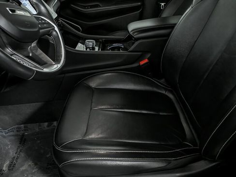 Used 2022 Jeep Grand Cherokee L Limited image 18