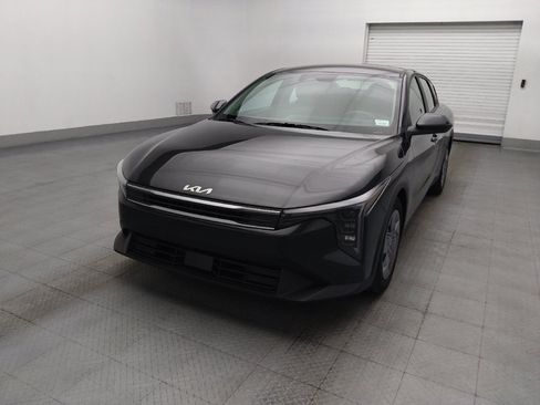 Used 2025 Kia K4 FWD image 15
