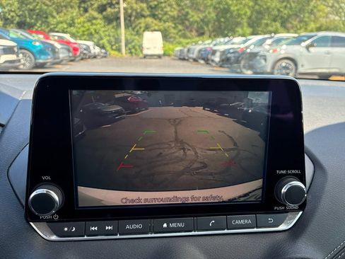 Certified 2020 Nissan Sentra SV w/ Electronics Package FWD image 19