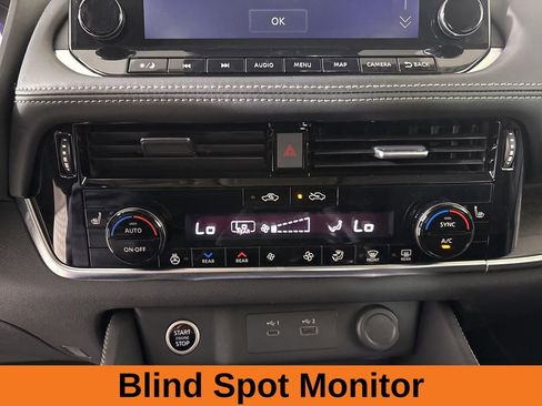 Used 2023 Nissan Rogue Platinum w/ Platinum Premium Package image 19