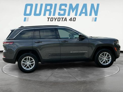 Used 2025 Jeep Grand Cherokee Laredo X AWD/4WD image 8