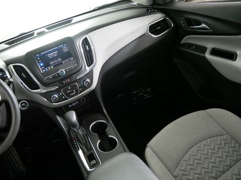 Used 2023 Chevrolet Equinox LS w/ Driver Confidence II Package AWD/4WD image 11