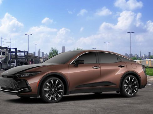 New 2026 Toyota Crown Platinum image 4