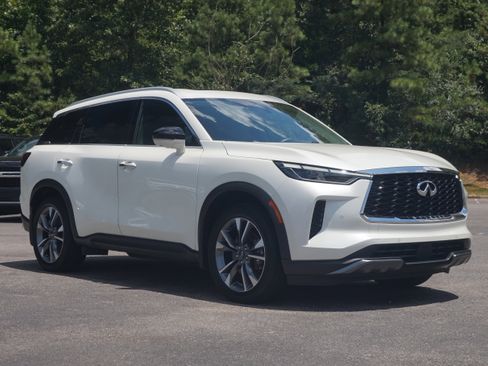 Used 2022 INFINITI QX60 Luxe w/ Cargo Package image 11