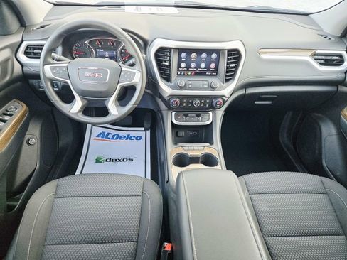 Used 2023 GMC Acadia SLE w/ Driver Convenience Package image 10