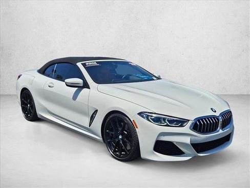 Used 2022 BMW 840i Convertible w/ Driving Assistance Package RWD image 3
