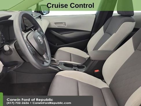 Used 2024 Toyota Corolla LE image 13