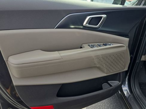 New 2026 Kia Carnival image 18