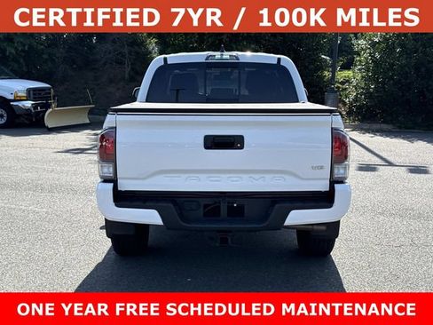 Used 2023 Toyota Tacoma TRD Sport AWD/4WD image 3