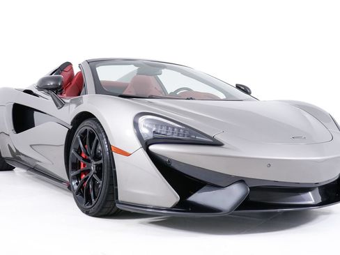 Used 2019 McLaren 570S Spider RWD image 20