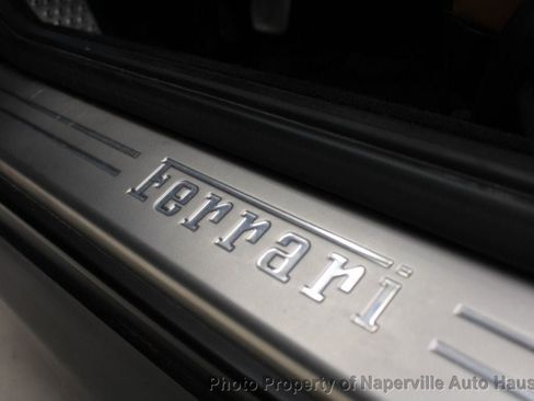Used 2017 Ferrari GTC4Lusso AWD/4WD image 70