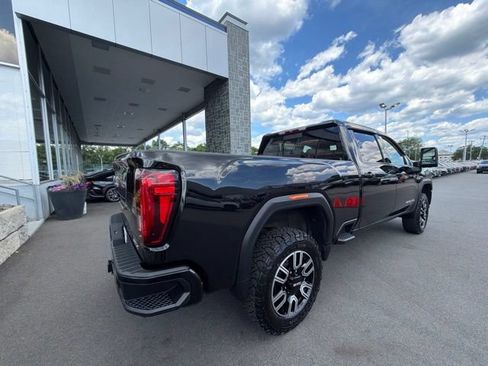 Used 2021 GMC Sierra 2500 AT4 w/ AT4 Preferred Package AWD/4WD image 7