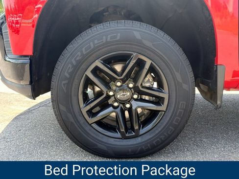 Certified 2019 Chevrolet Silverado 1500 LT Trail Boss AWD/4WD image 9