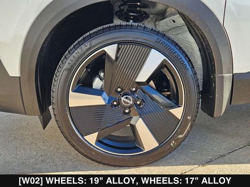 New 2026 Nissan Kicks SR w/ Illumination Package image 27