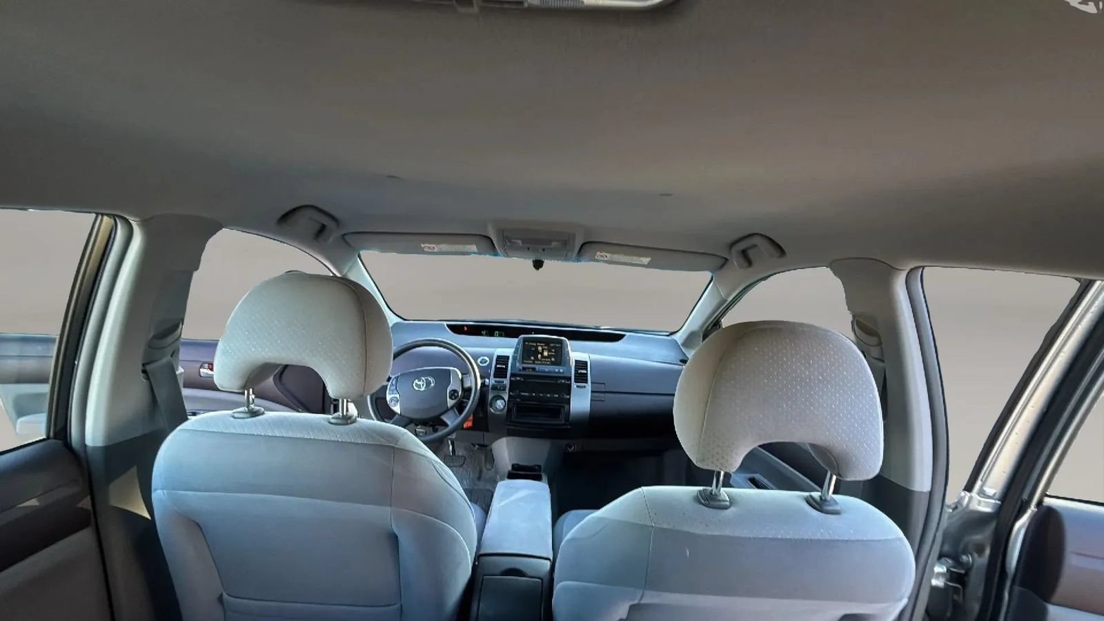 Used 2005 Toyota Prius FWD image 40