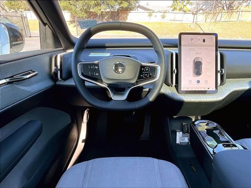 New 2026 Volvo EX30 Ultra w/ Climate Package image 15