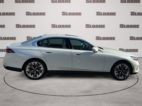 New 2026 BMW 530i xDrive image 6