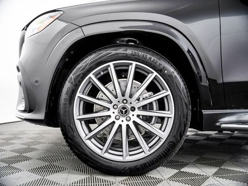 New 2026 Mercedes-Benz GLS 580 4MATIC image 6