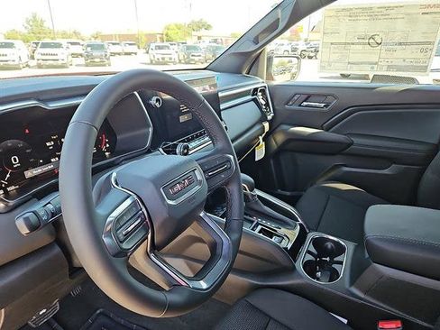 New 2026 GMC Canyon Elevation w/ Convenience Package image 12