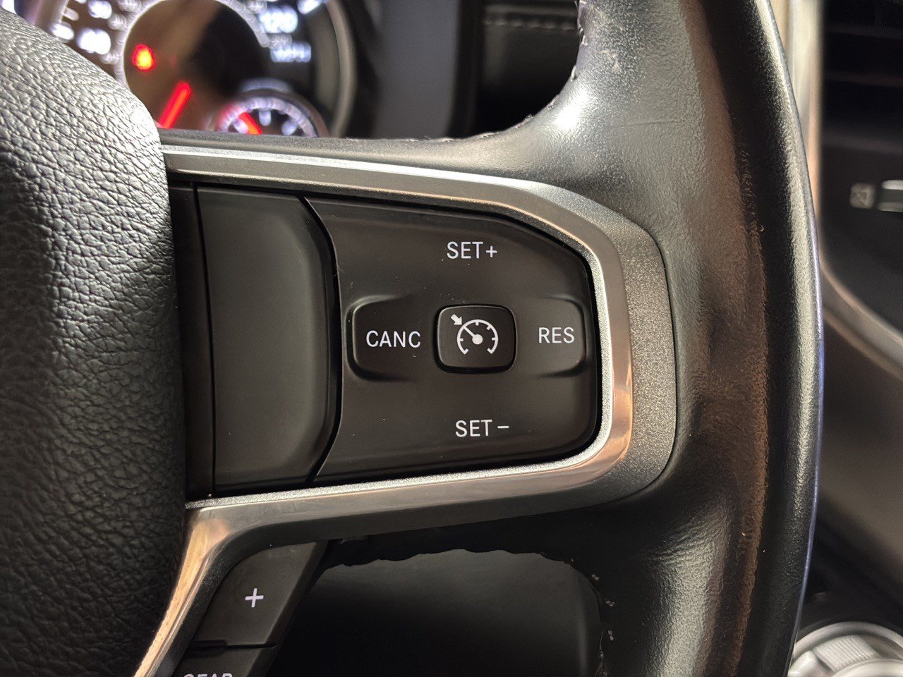 Used 2021 RAM 1500 Laramie RWD image 19