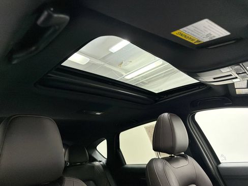 Certified 2025 MAZDA CX-5 Signature AWD/4WD image 13