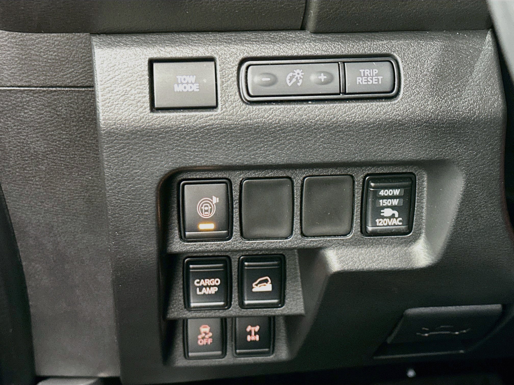 Used 2025 Nissan Frontier PRO-4X w/ Pro Convenience Package AWD/4WD image 17