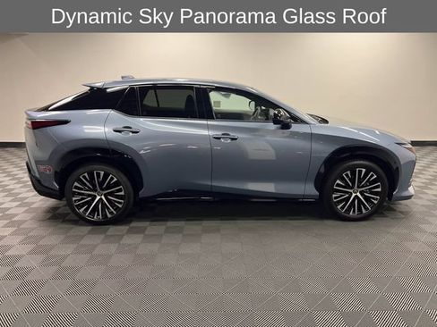 Certified 2023 Lexus RZ 450e Premium w/ Accessory Package (P5) AWD/4WD image 4