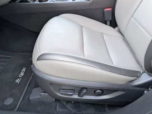 Certified 2025 INFINITI QX50 Luxe image 29