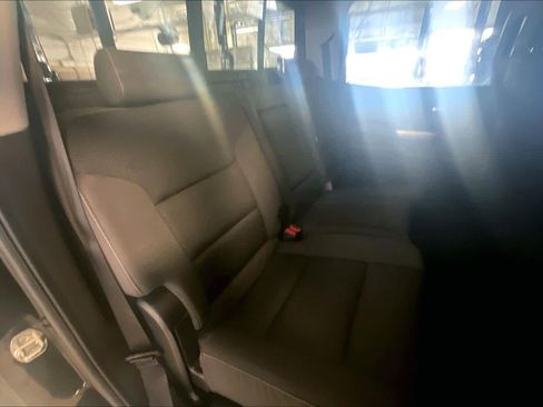 Used 2018 Chevrolet Silverado 1500 LT w/ Texas Edition image 16