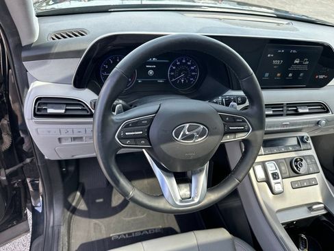 Used 2020 Hyundai Palisade SEL w/ Premium Package AWD/4WD image 16