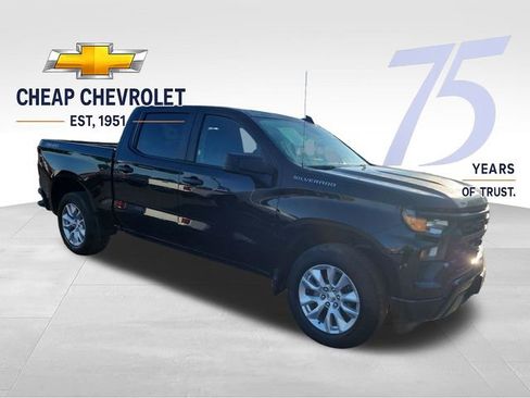 Used 2022 Chevrolet Silverado 1500 Custom AWD/4WD image 7