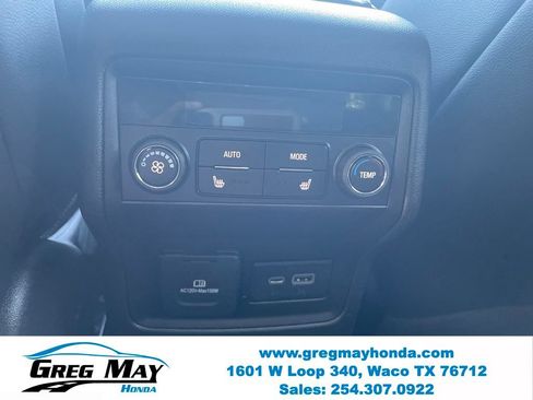 Used 2023 GMC Acadia AT4 w/ Technology Package AWD/4WD image 27