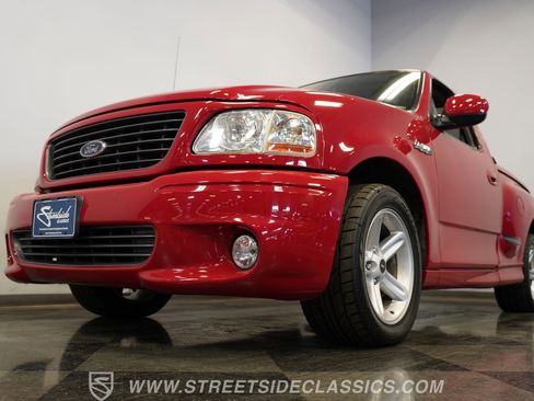 Used 2003 Ford F150 Lightning RWD image 21