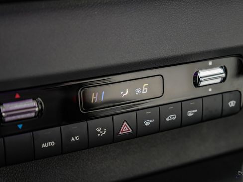 Used 2023 Mercedes-Benz Sprinter 3500 image 61