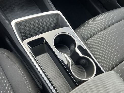 Certified 2025 Chevrolet Equinox LT w/ Safety and Technology Package image 31