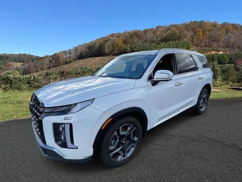 Used 2025 Hyundai Palisade SEL image 3
