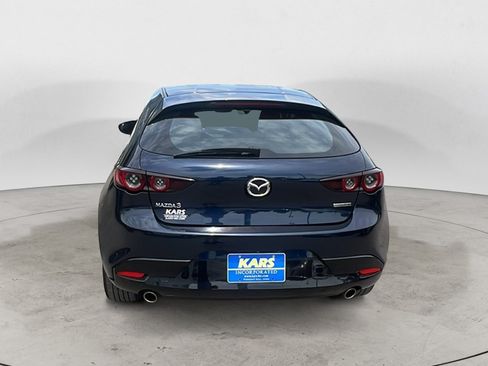 Used 2021 MAZDA MAZDA3 s FWD image 5