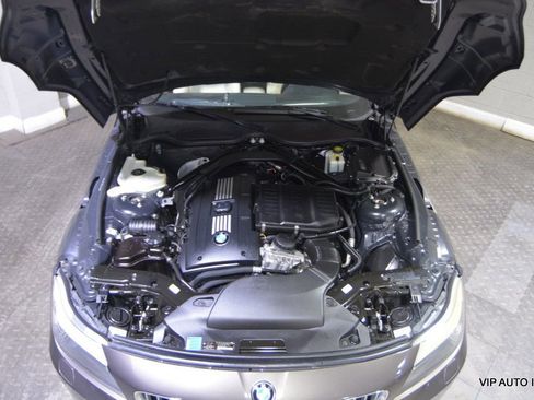 Used 2010 BMW Z4 sDrive35i image 31