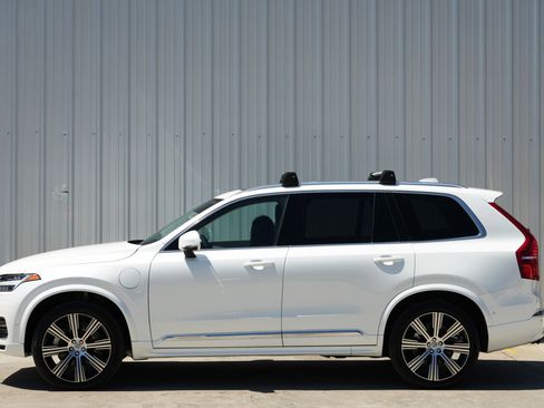 Used 2023 Volvo XC90 T8 Ultimate w/ Protection Package Premier image 53