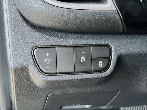 Used 2025 Kia Seltos S AWD/4WD image 10