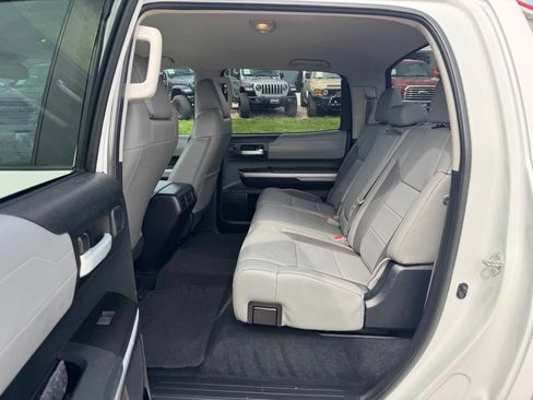 Used 2018 Toyota Tundra Limited AWD/4WD image 12
