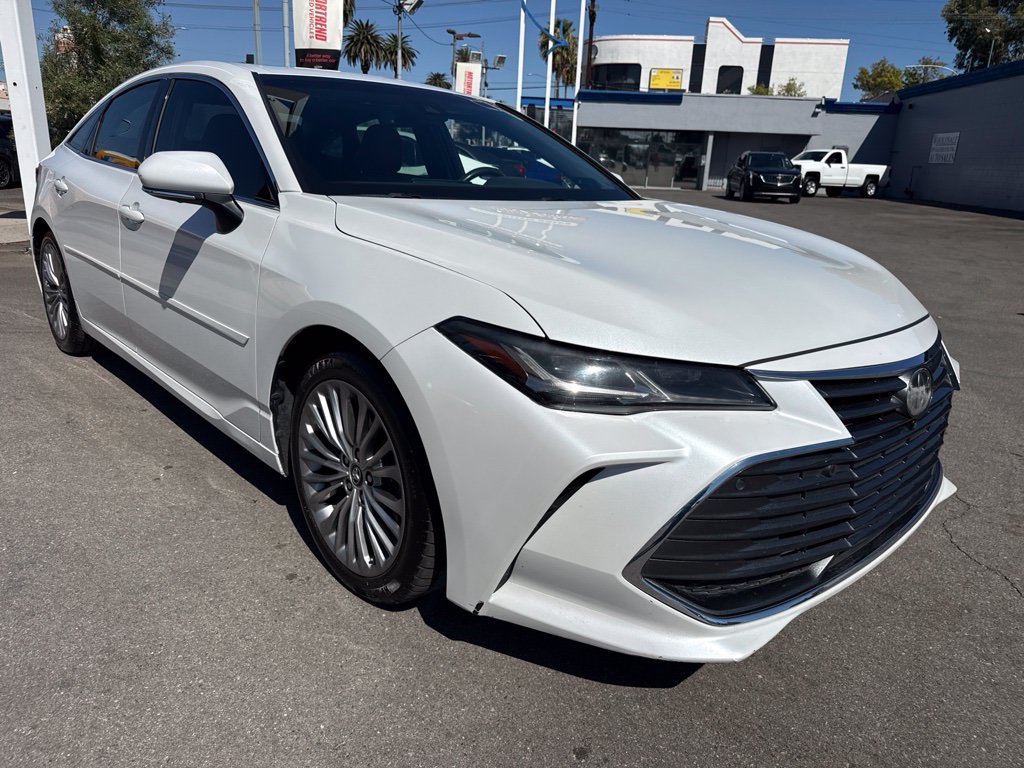 Used 2019 Toyota Avalon Limited w/ Advanced Safety Package FWD image 1